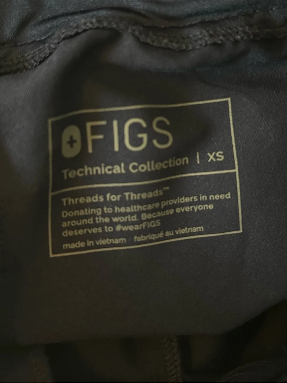 FIGS Navy straight leg scrubs